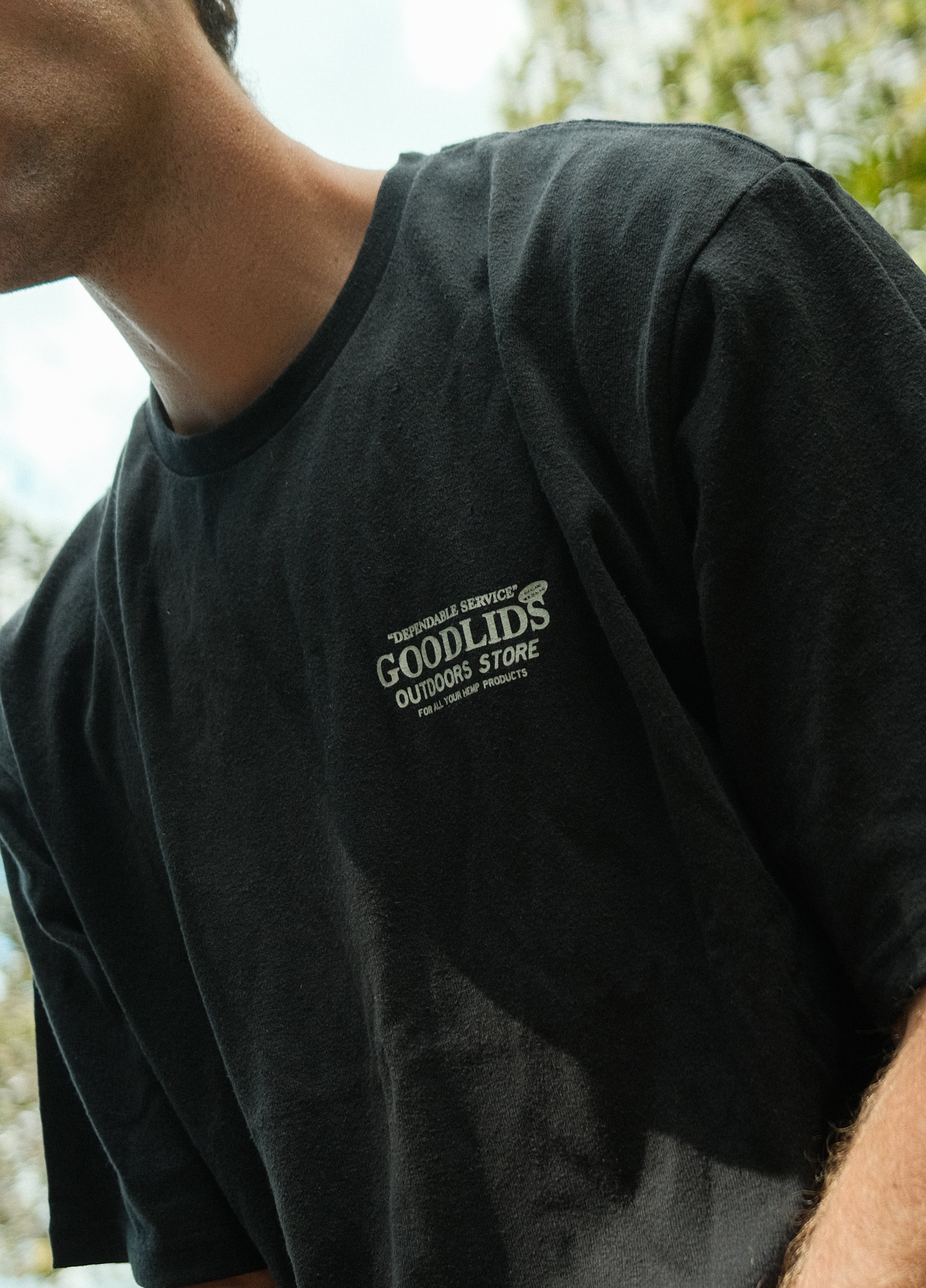 Store Tee