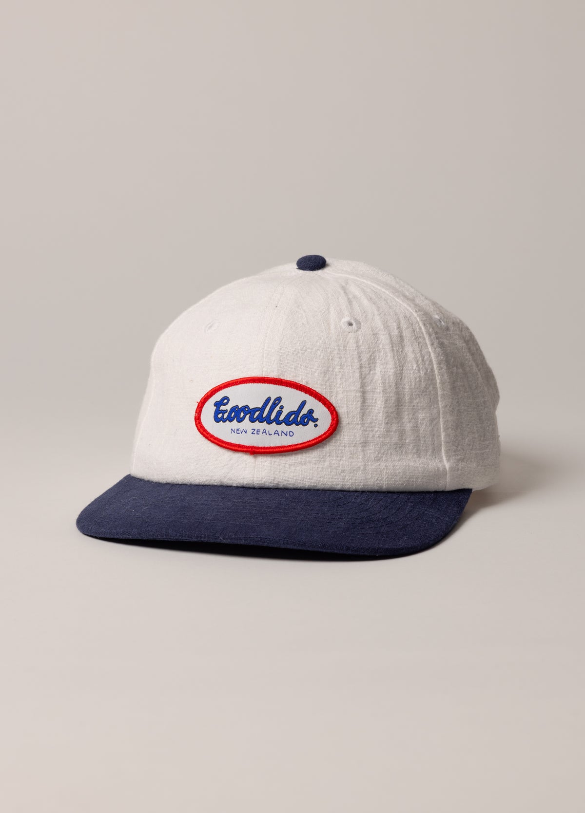 Signature Lid - White/Navy