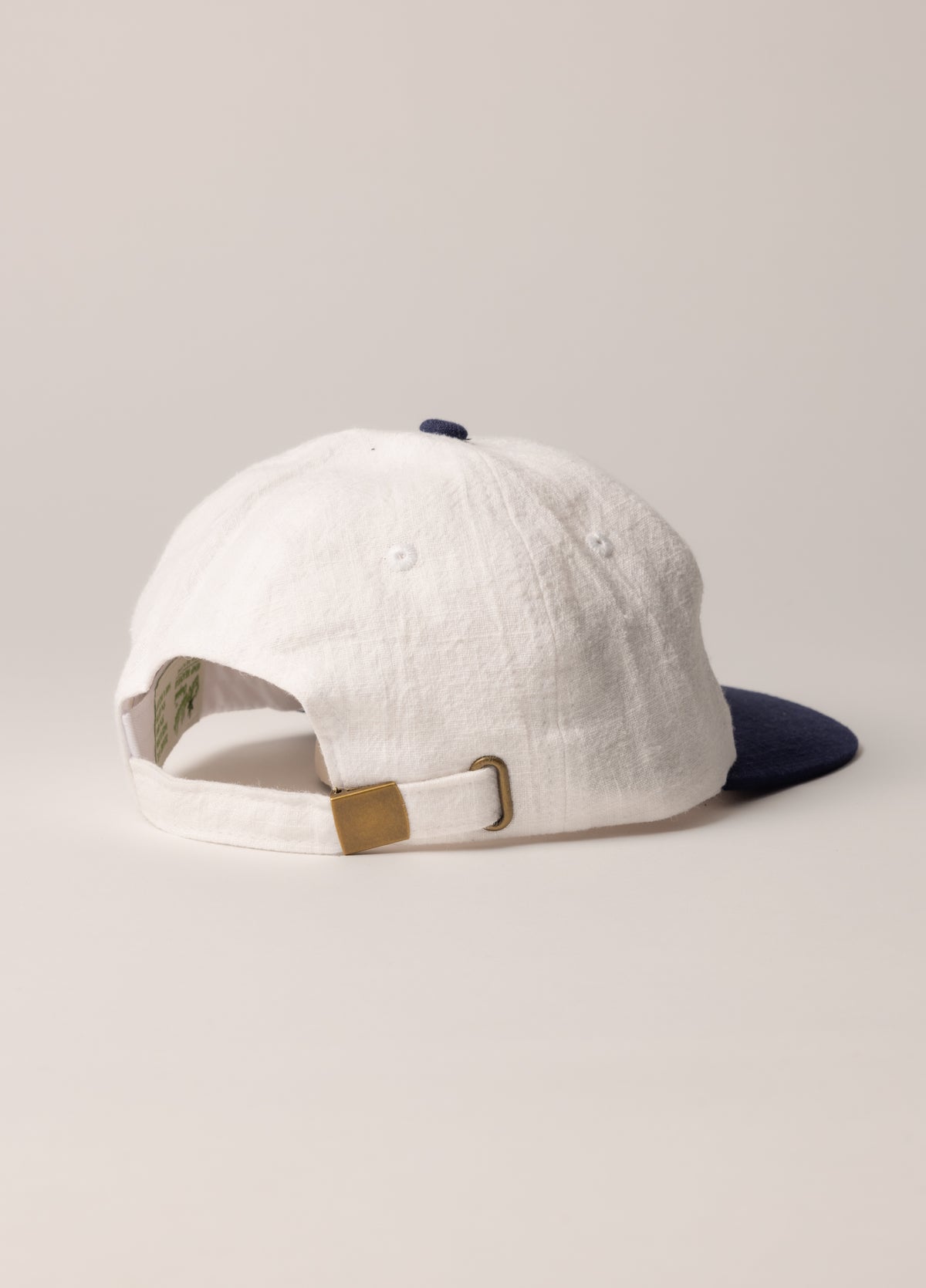 Signature Lid - White/Navy