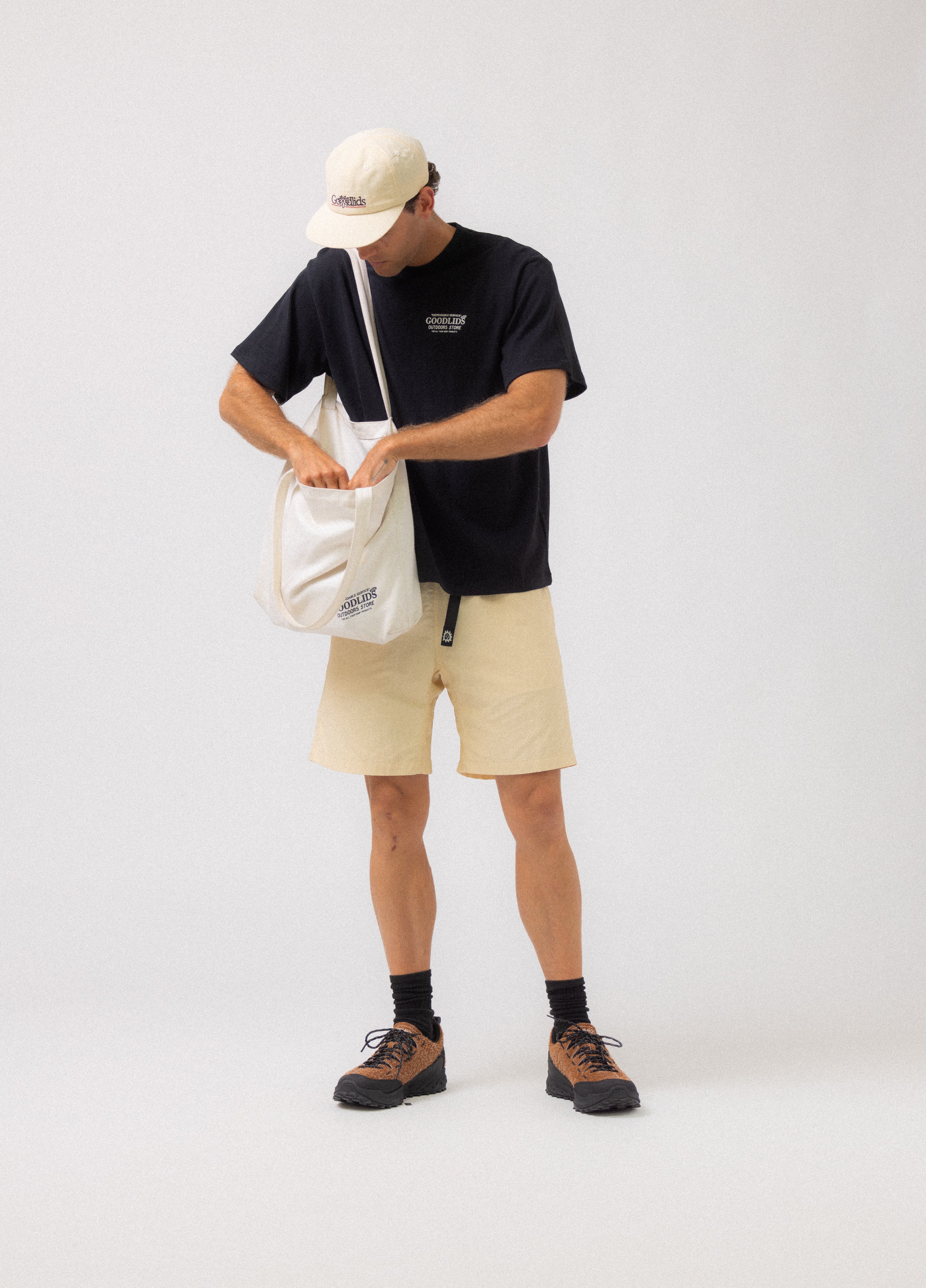 Store Tee