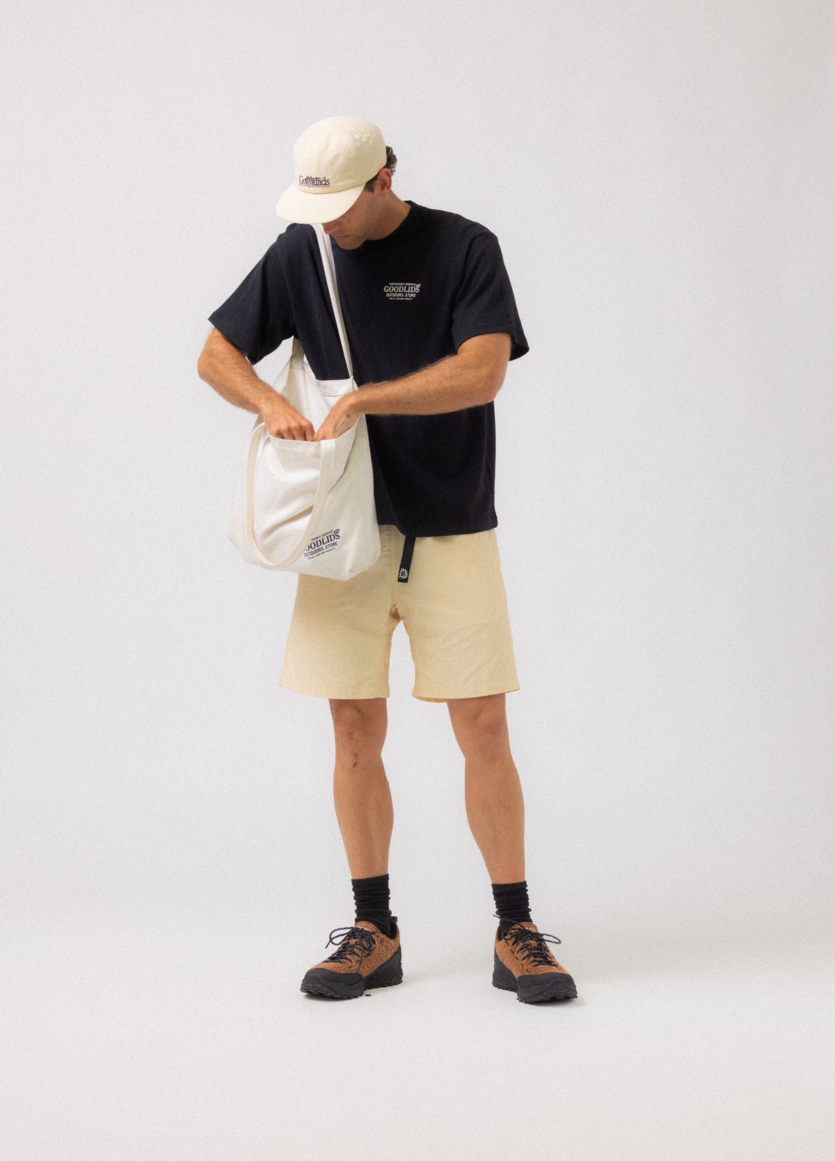 Store Tee