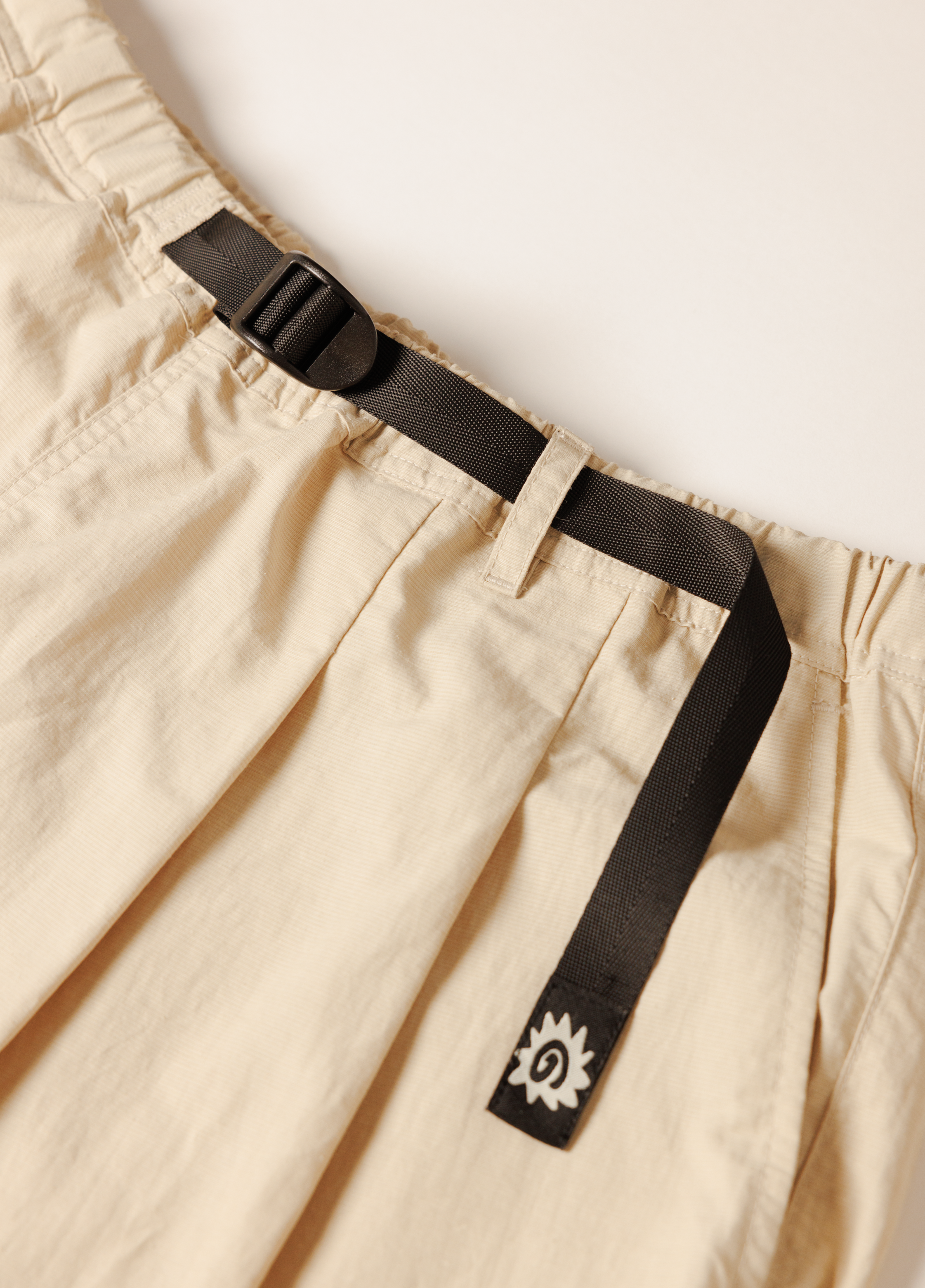 Pleated Hiking Pants - Stone