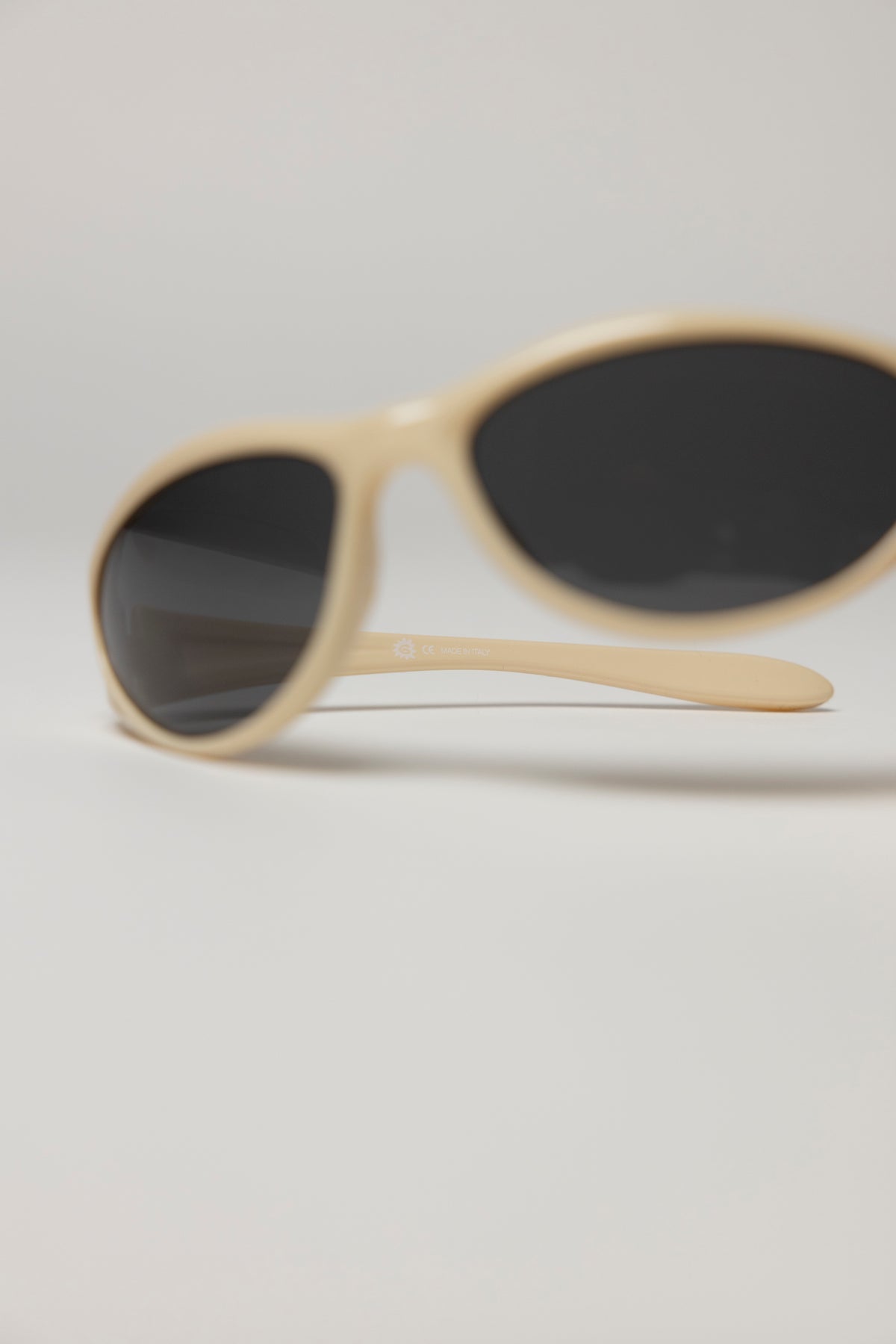 The G Sunglasses - Bone