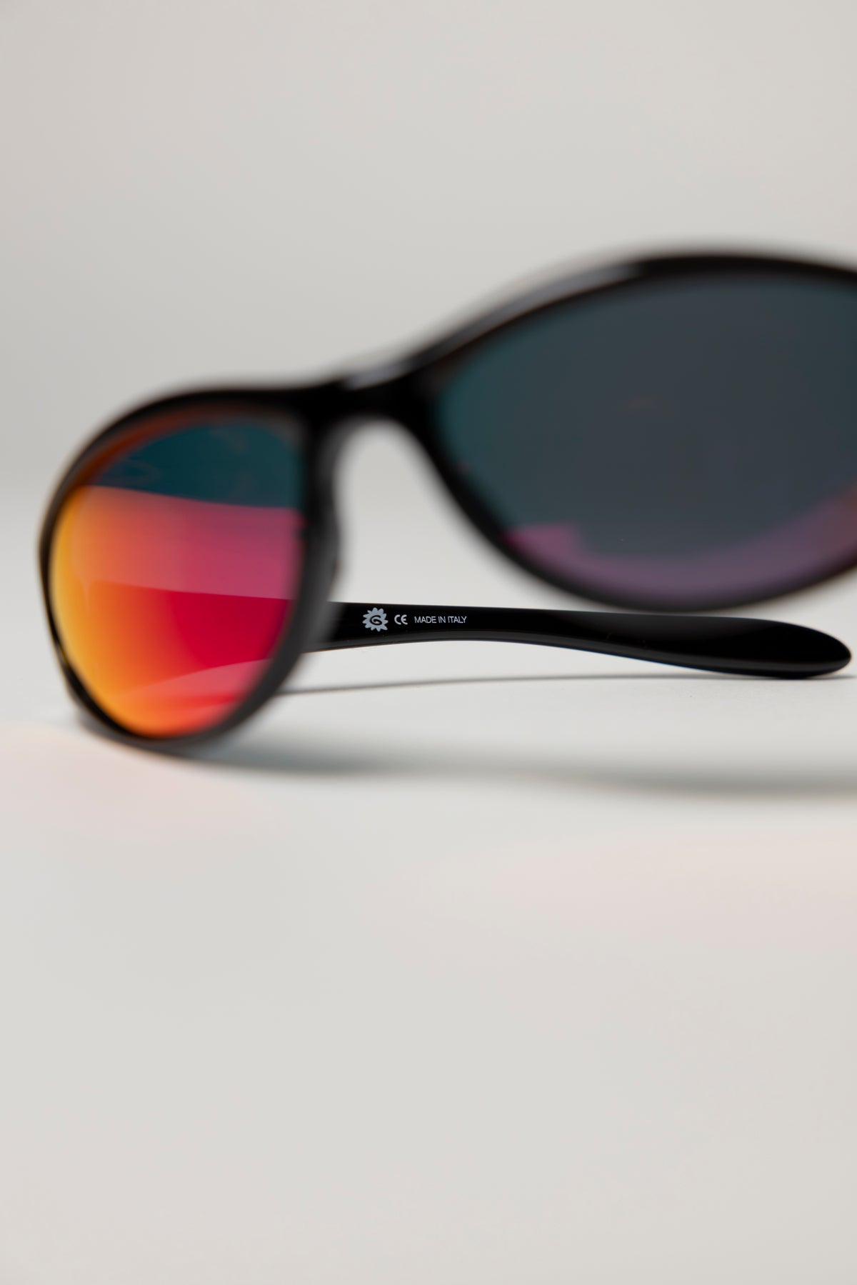 The G Sunglasses - Black Rose