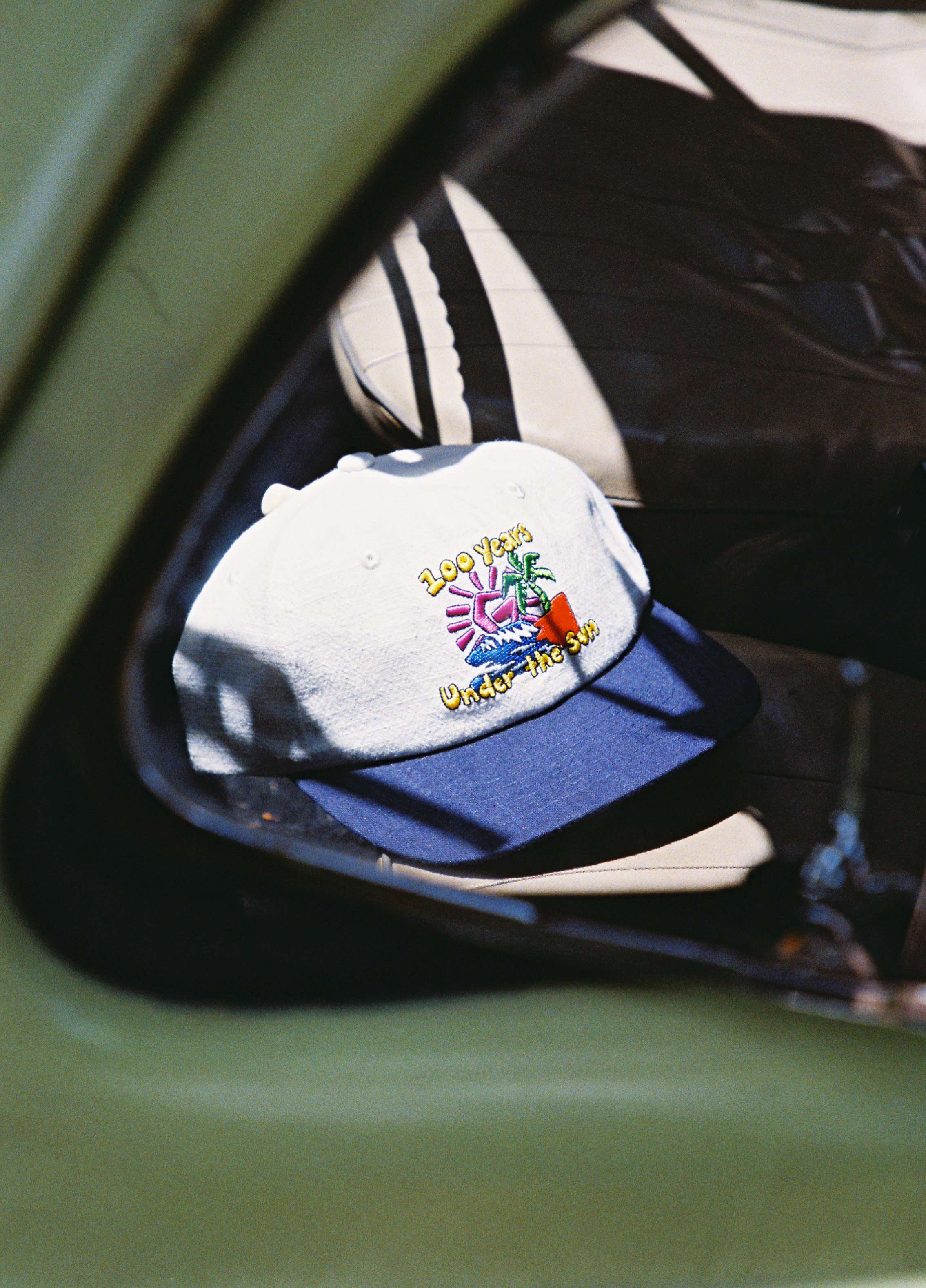 100 Years Lid - White/Navy