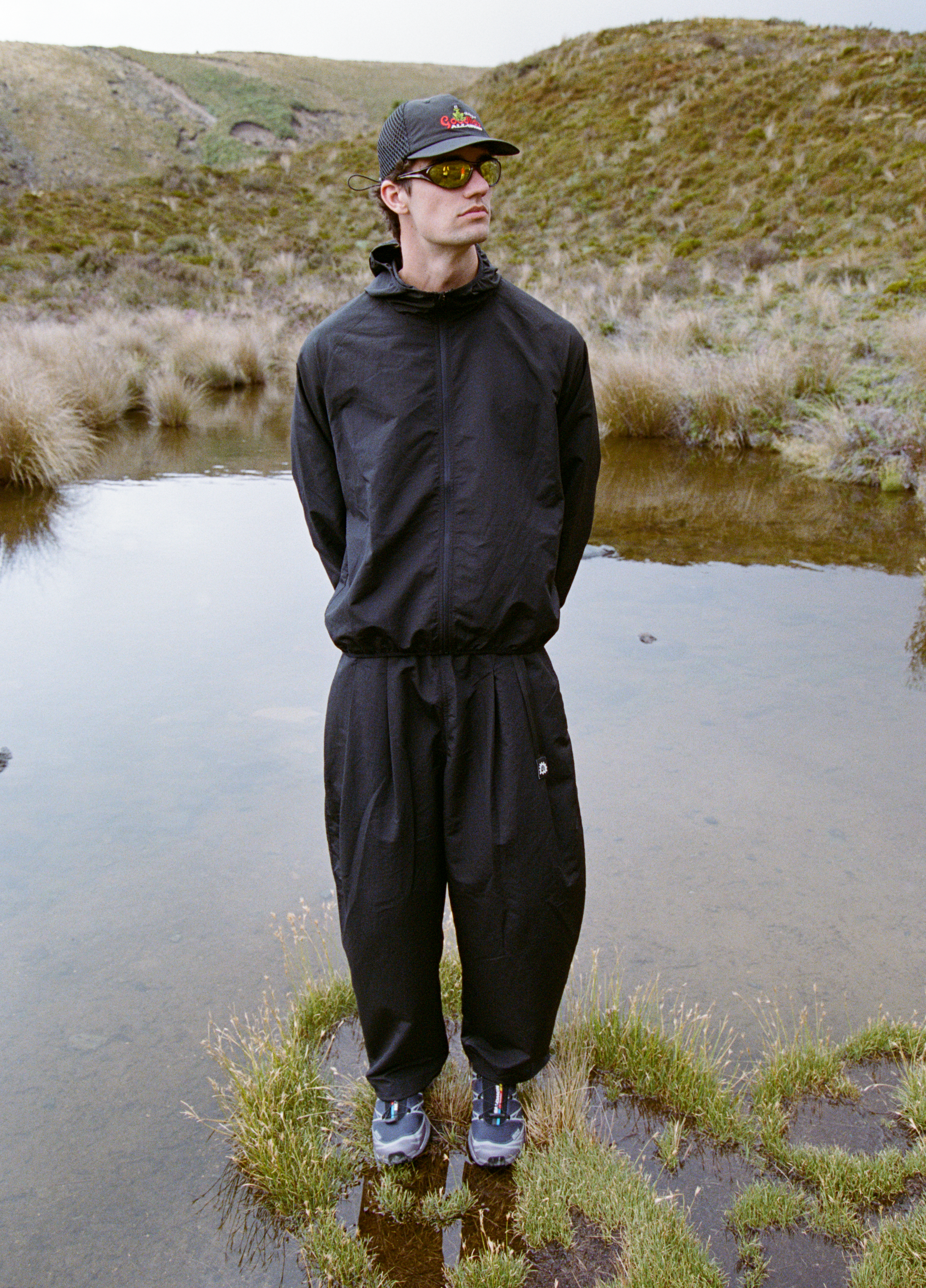 Pleated Hiking Pants - Black