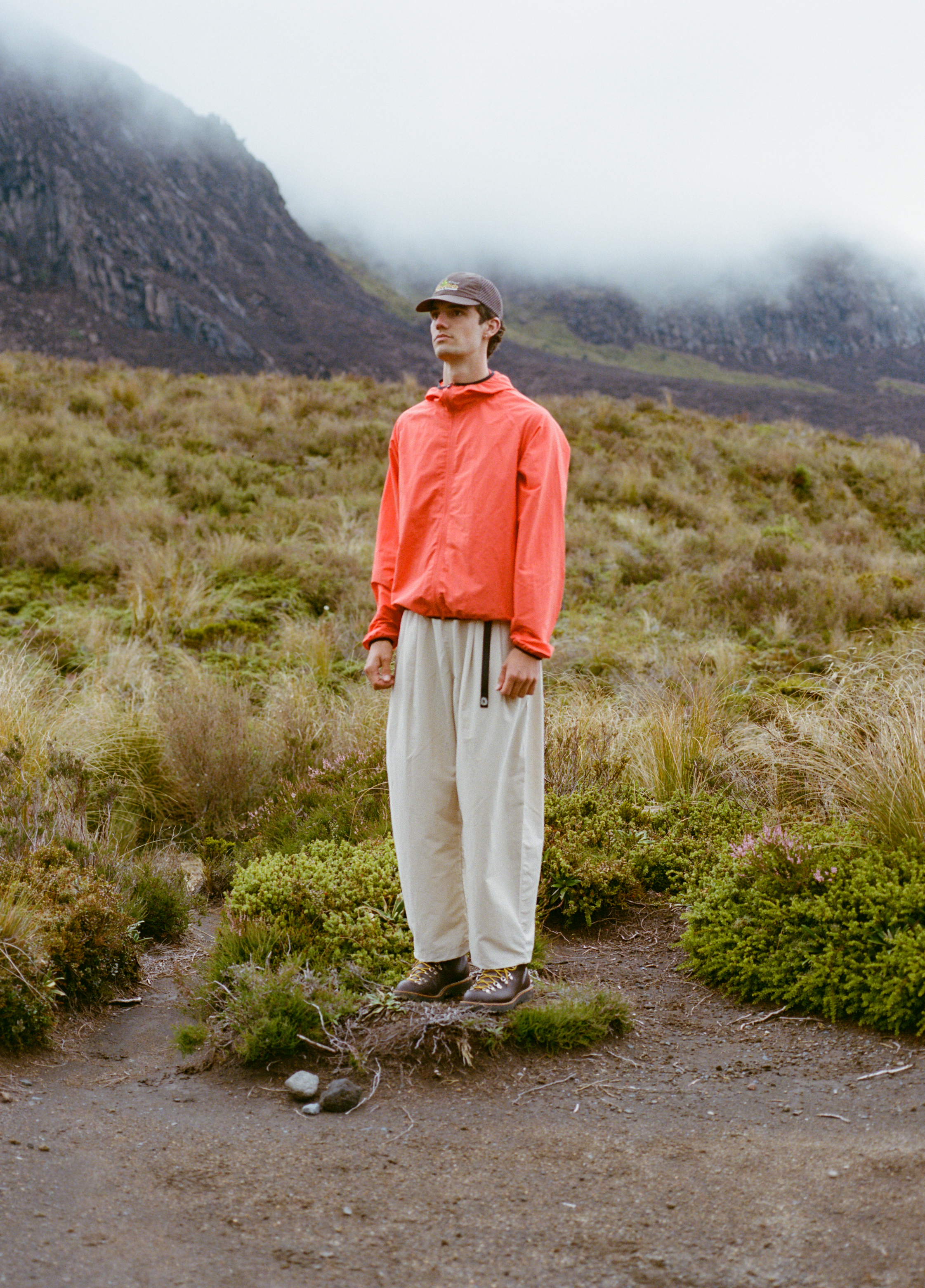 Pleated Hiking Pants - Stone