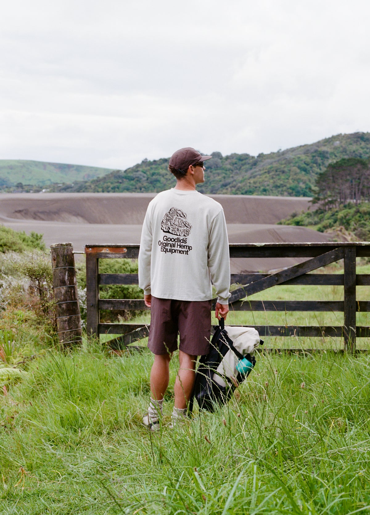 Southern Face Long Sleeve Tee - Stone