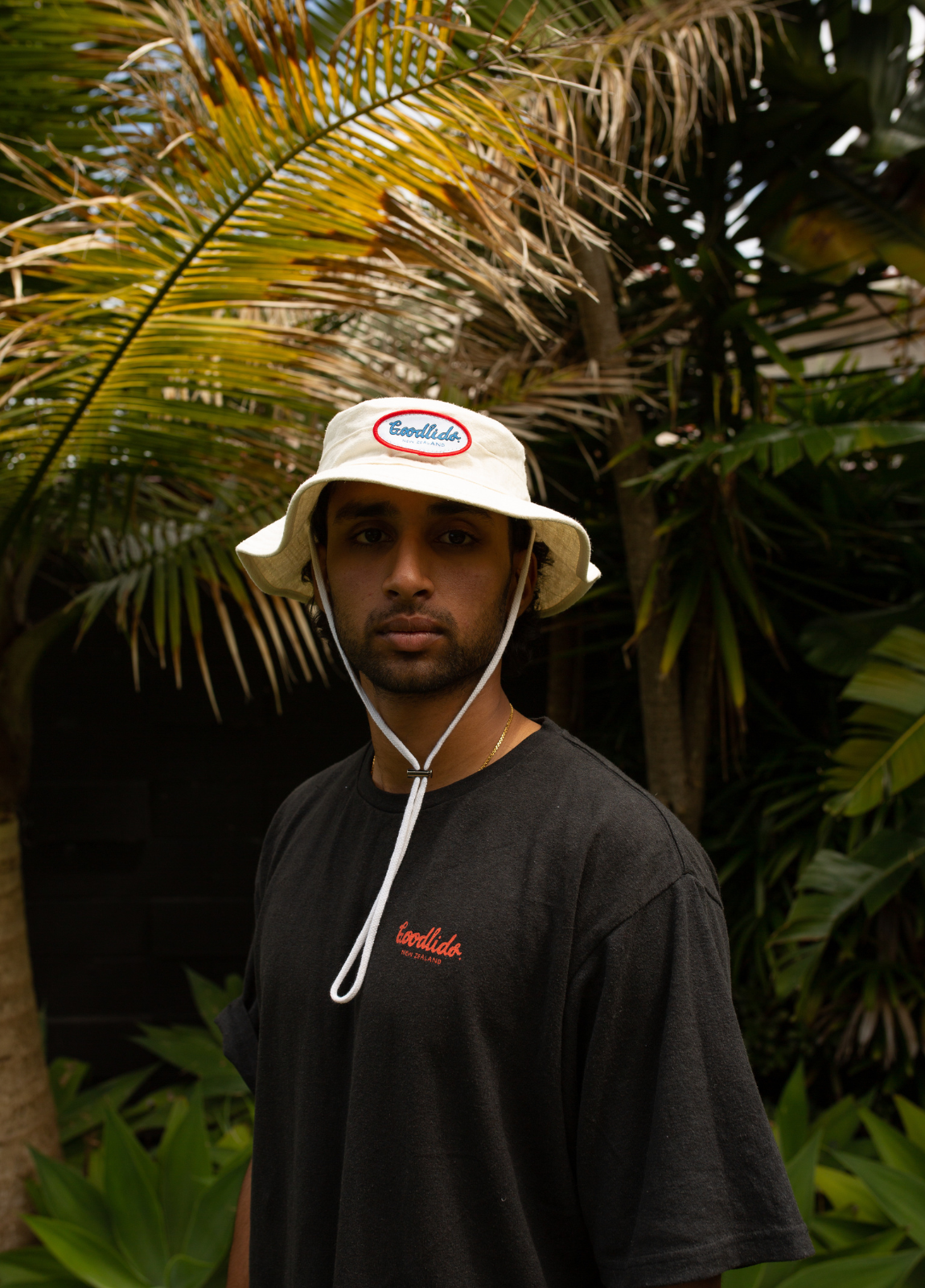 Signature Wide-Brim - White