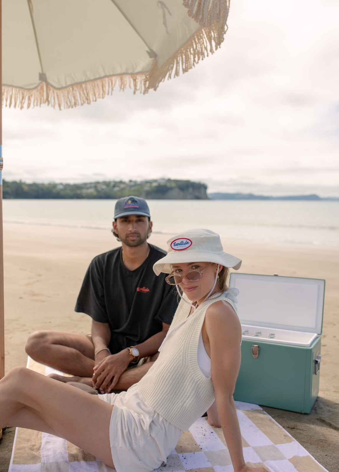 Signature Wide-Brim - White